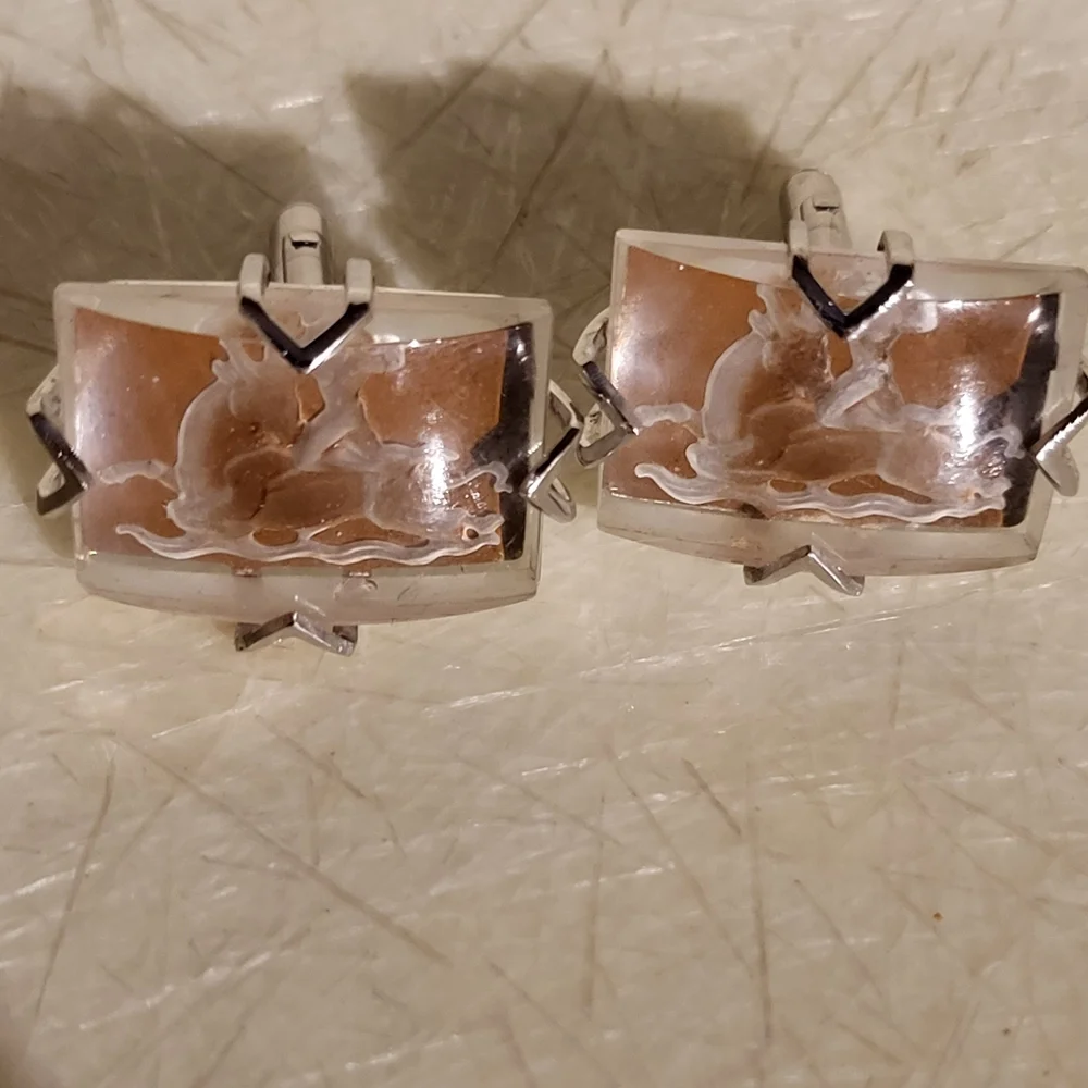 Hercules and the Minotaur, Arts of the World Swank Crystal Cufflinks